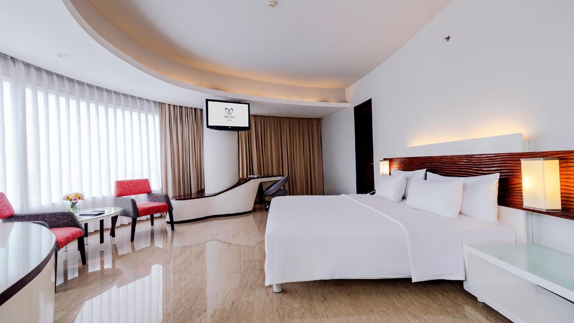 Sensa Hotel בנדונג מראה חיצוני תמונה