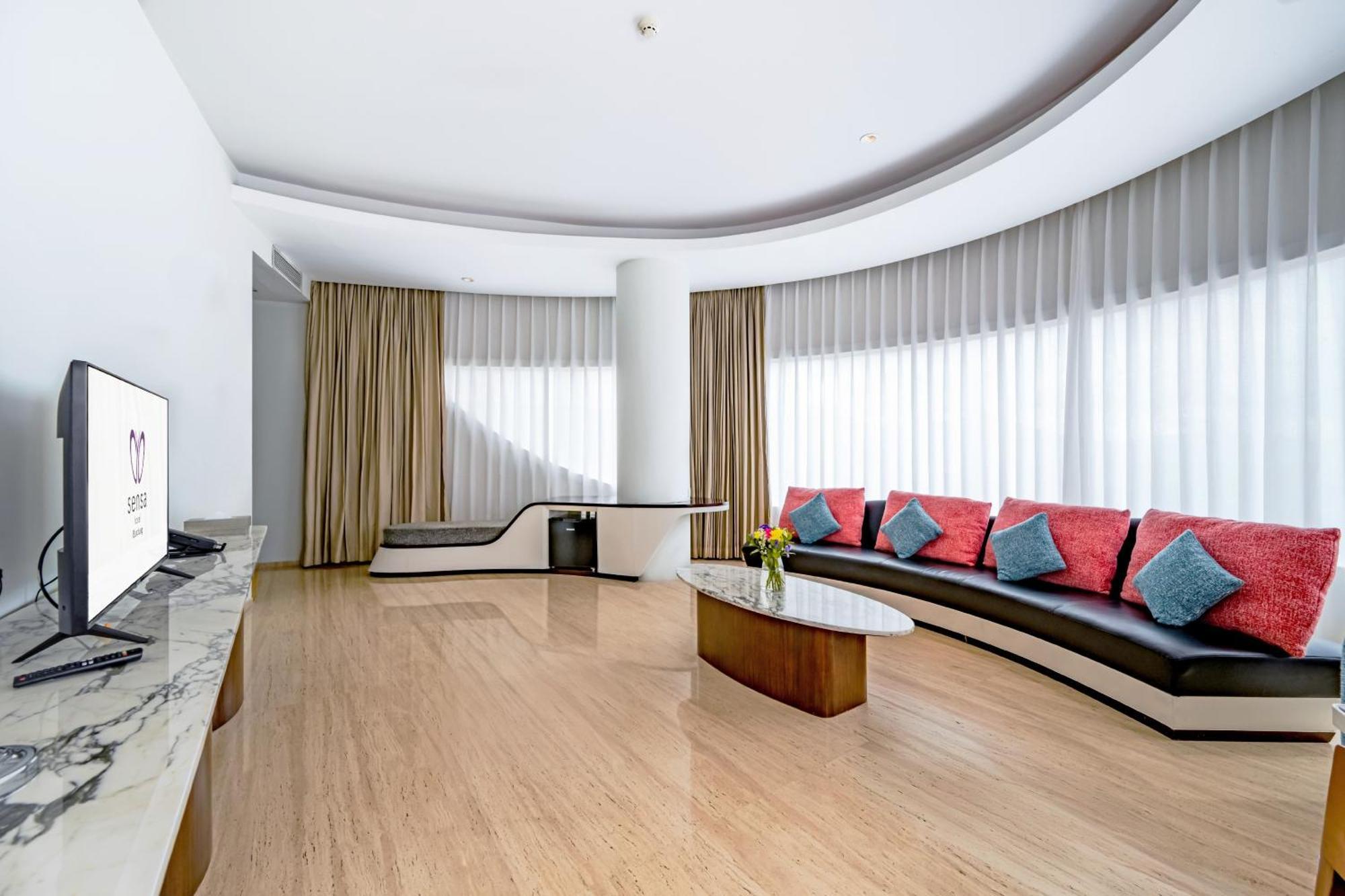 Sensa Hotel בנדונג מראה חיצוני תמונה