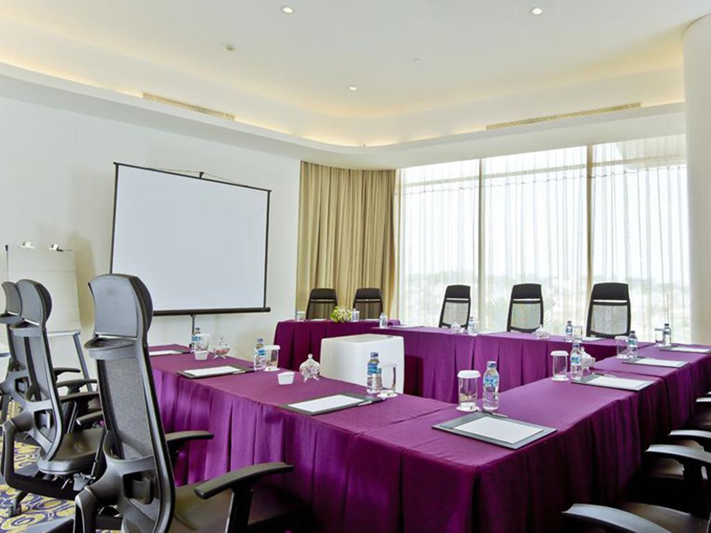 Sensa Hotel בנדונג מראה חיצוני תמונה