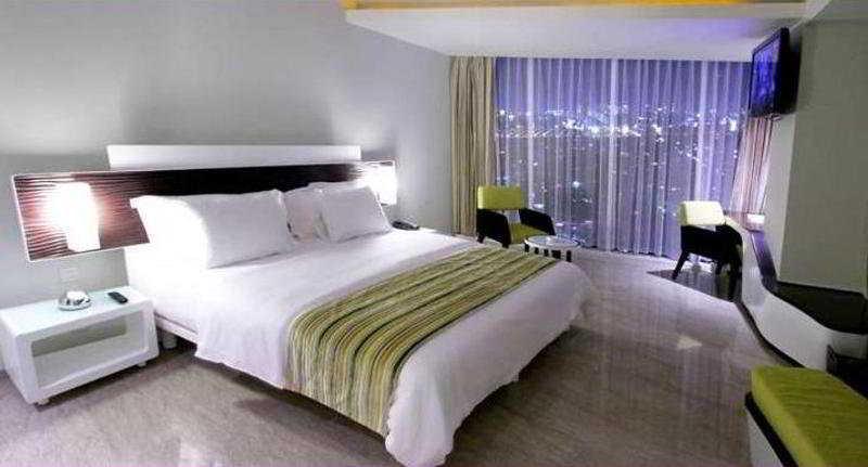 Sensa Hotel בנדונג מראה חיצוני תמונה
